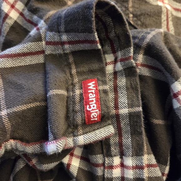 Wrangler Men's Dark Brown Plaid Button Down Flannel Shirt Size L - Picture 5 of 8